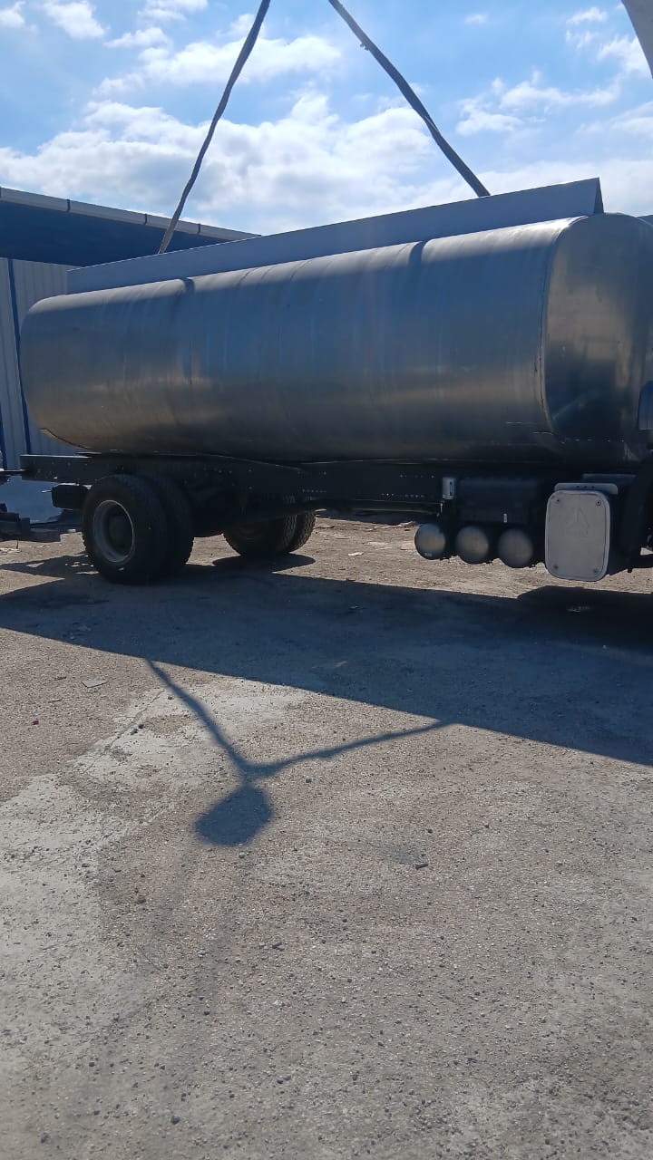 Installation de citerne sur châssis